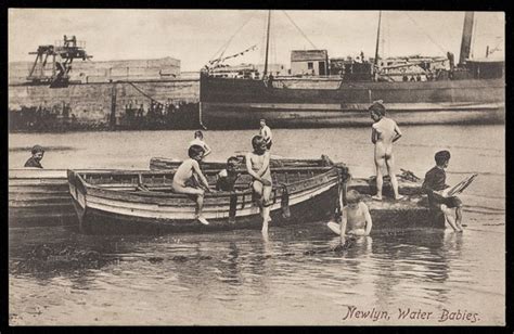 boys nude|Boys swimming naked at Newlyn, Cornwall, 1893. Process print。